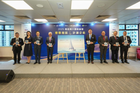 “会聚湾区,计护企航”2025粤港澳大湾区论坛在香港举行